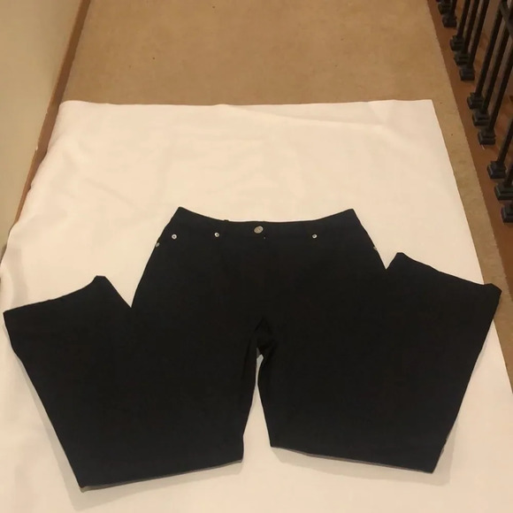 ST. John Sport black jeans - Picture 2 of 8